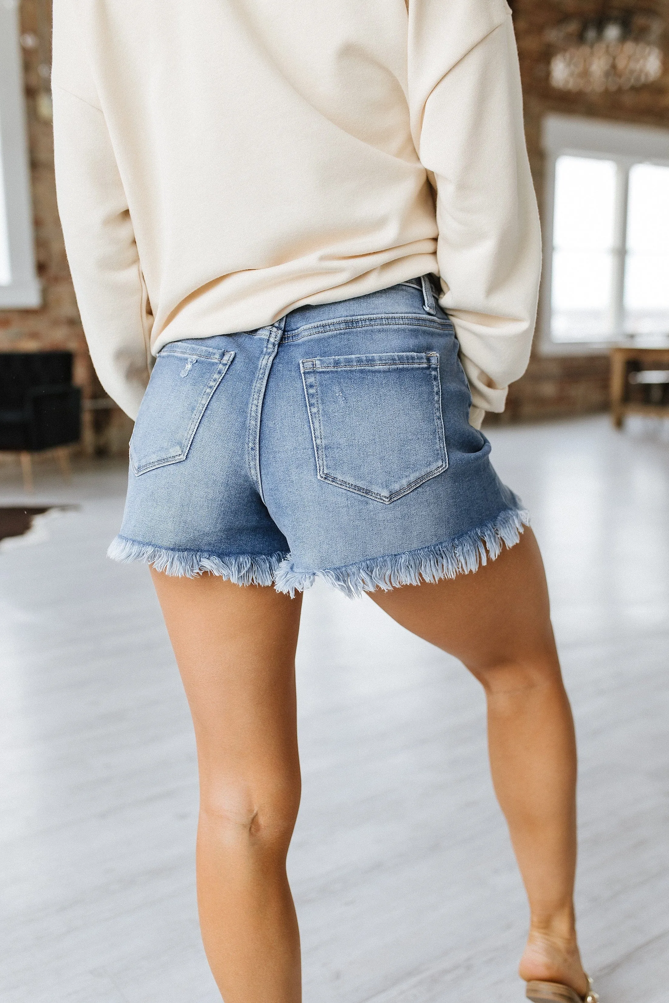 SALE - Sampson Mid Rise Denim Shorts | Size Large