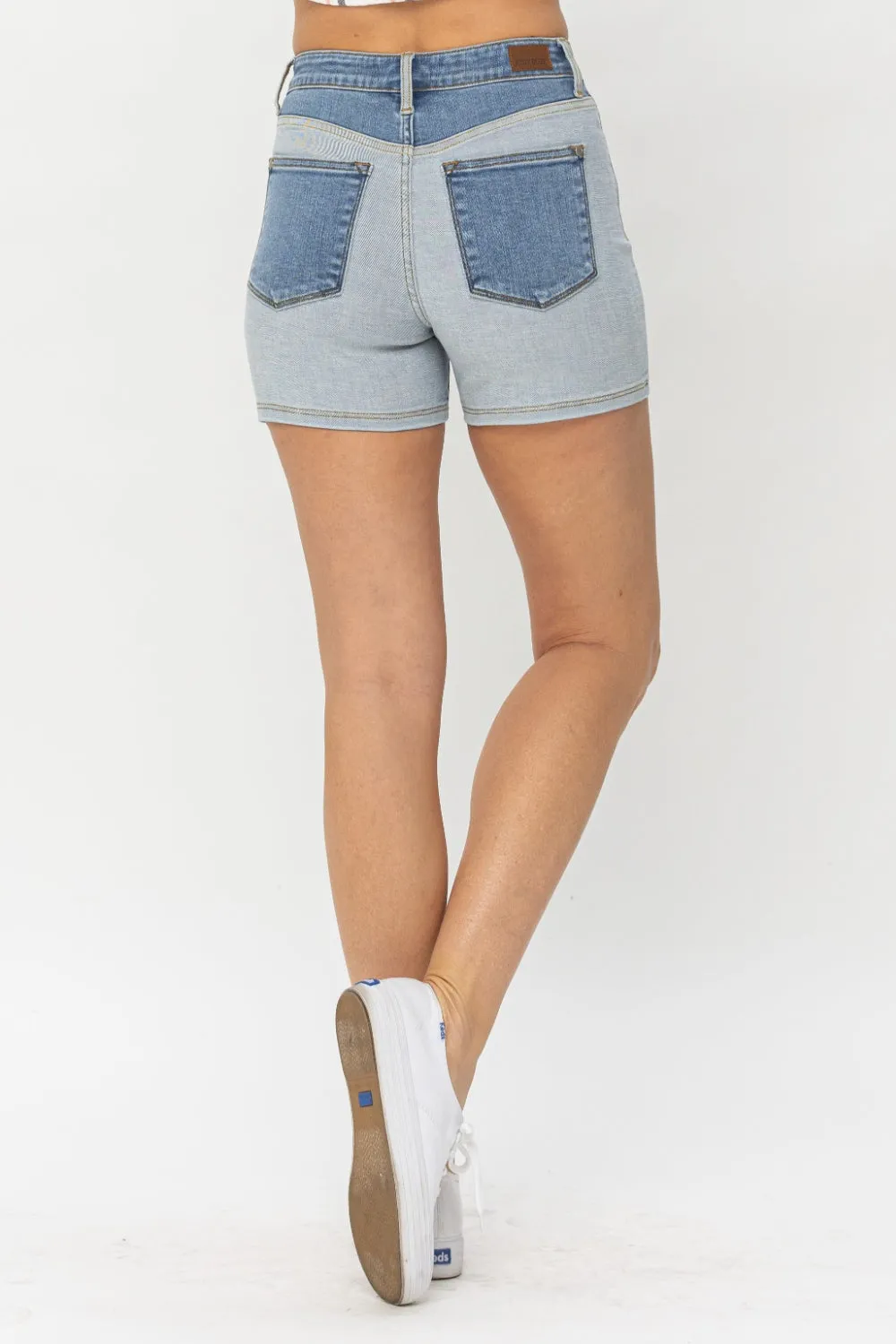 TEEK - Judy Blue Light Medium Block Denim Shorts